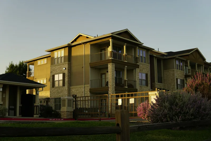 Prairie Lantern at Katy – Exterior